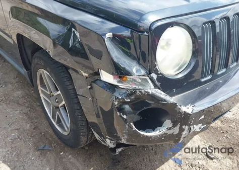 2009 Jeep Patriot Sport из США, поврежденный, VIN 1J4FF28B89D207956